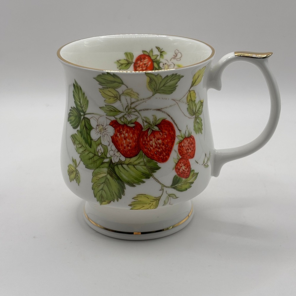 Vintage Queen's Fine‎ Bone China Strawberry Butterfly Mug Gold Trim White